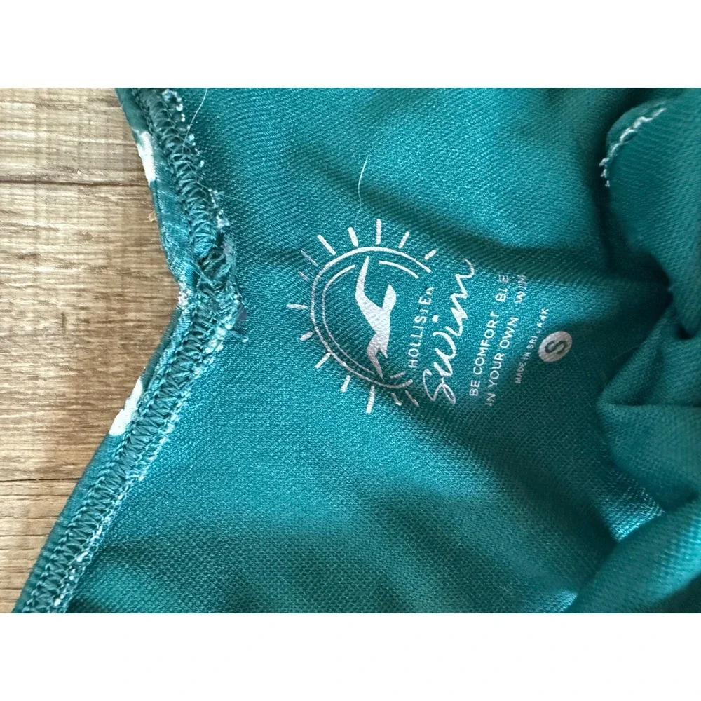 Hollister Swim Teal Floral Ribbed Triangle Bikini Set High Cut V Front Small